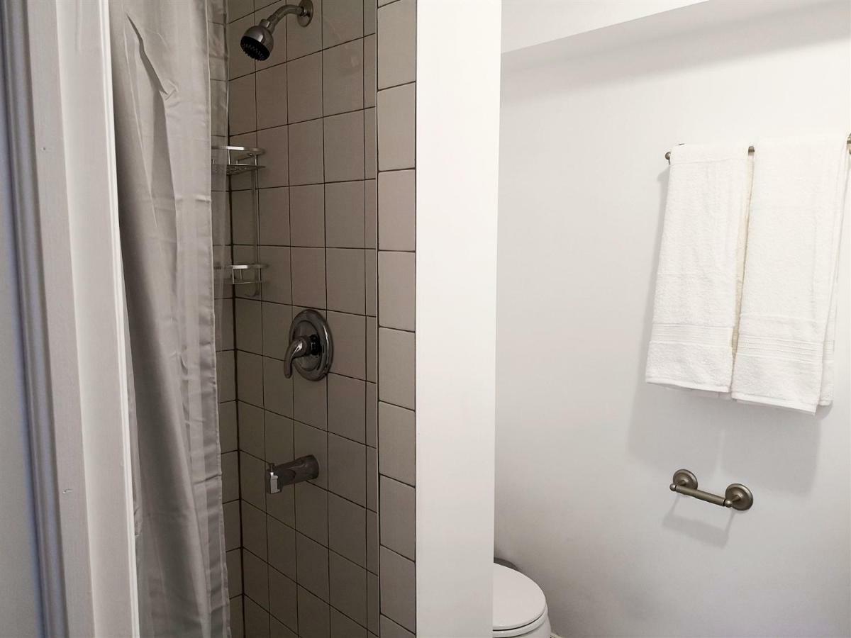 Ga Stay Oakville Ngoại thất bức ảnh